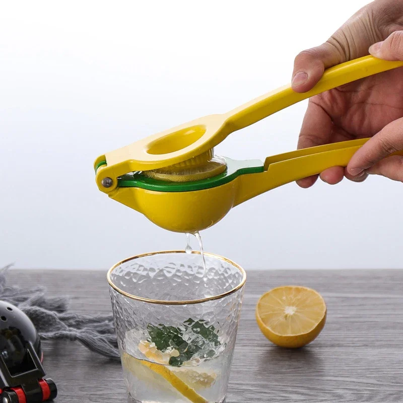 lemon juicer